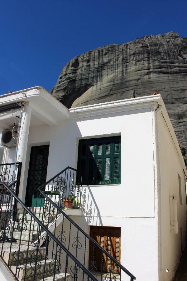 Meteora Mansion - Traditional Apt 3Bd - Rocks View Kalambaka Esterno foto